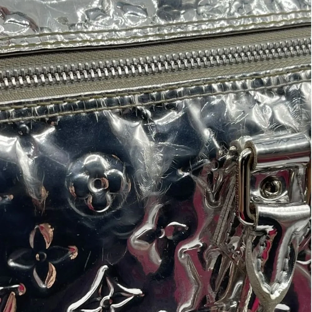 Louis Vuitton Limited Edition Silver Monogram Miroir Speedy 35 - Picture 9 of 16